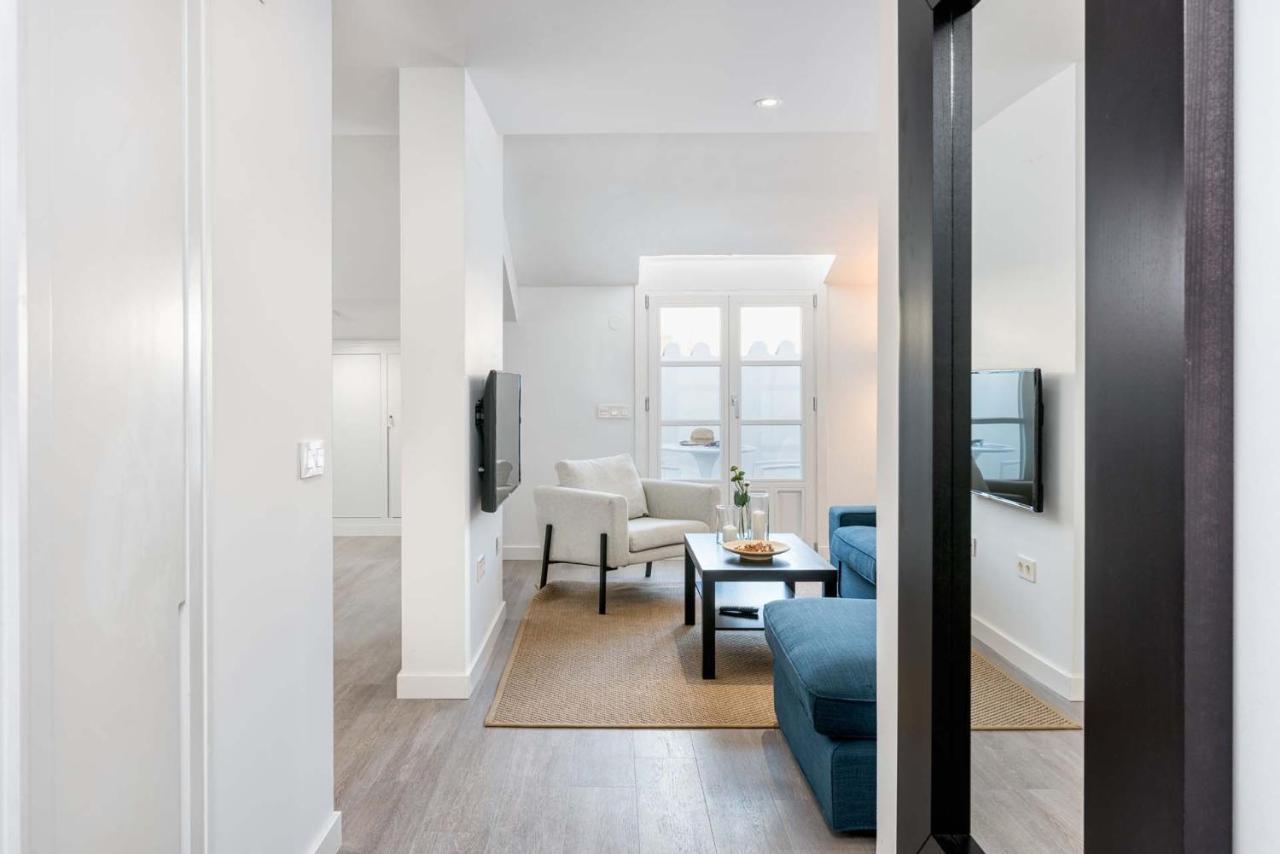 Merced Suites In Malaga By Solaga Holiday Homes Málaga Exterior foto